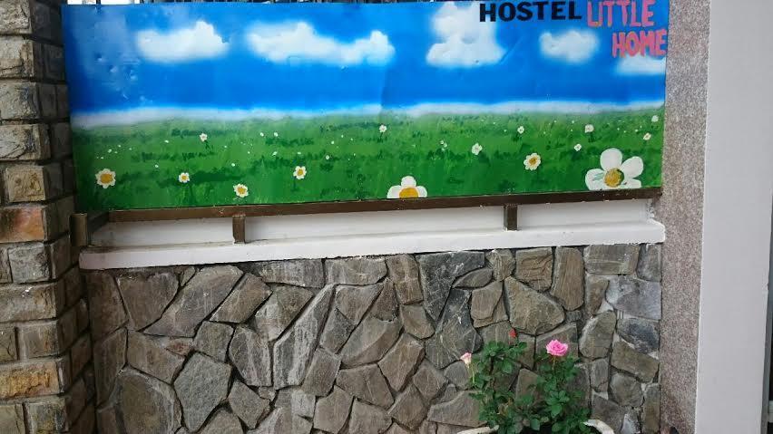 Little Home Hostel Vinh Hai Exteriér fotografie